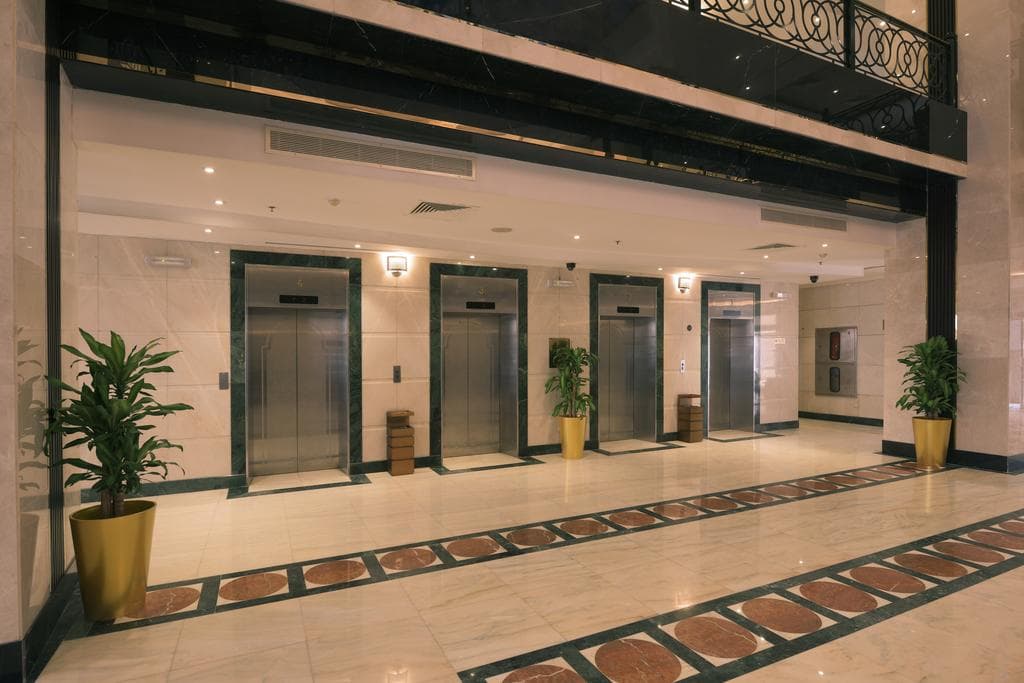 Short Hajj 2027 VIP Maktab A 6