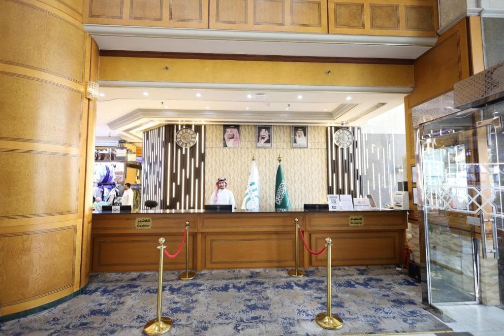 Short Hajj 2027 VIP Maktab A 3